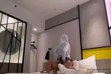 Booking rekan kerja nakal main panas di hotel