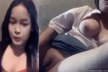 Siswi SMA Sange Pulang Sekolah, Memek Langsung Digoyang