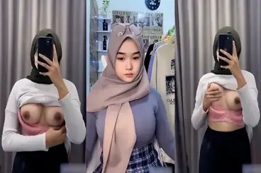 Tiktoker Hijab Toket Jumbo Bugil Ngocok Memek Basah